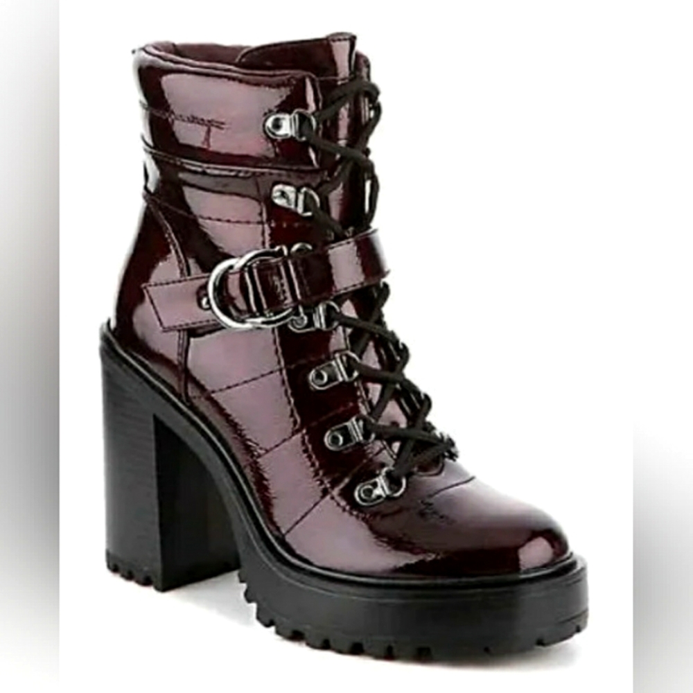 NWOT! GBG by Guess Women's Seller HBH Platform Lug Boots Size 7.5